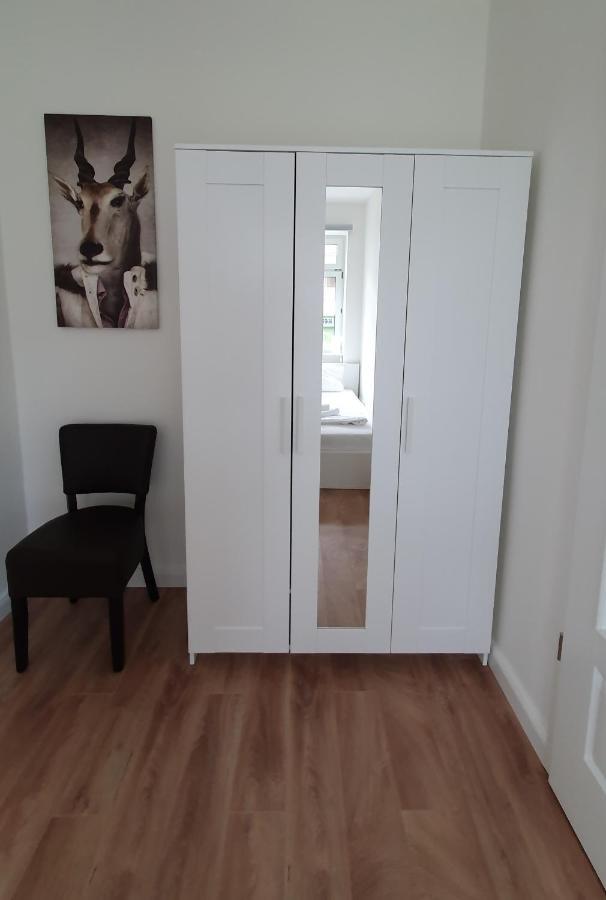 Pineapple Apartments Dresdner Heide Mit Garten Дрезден Екстериор снимка